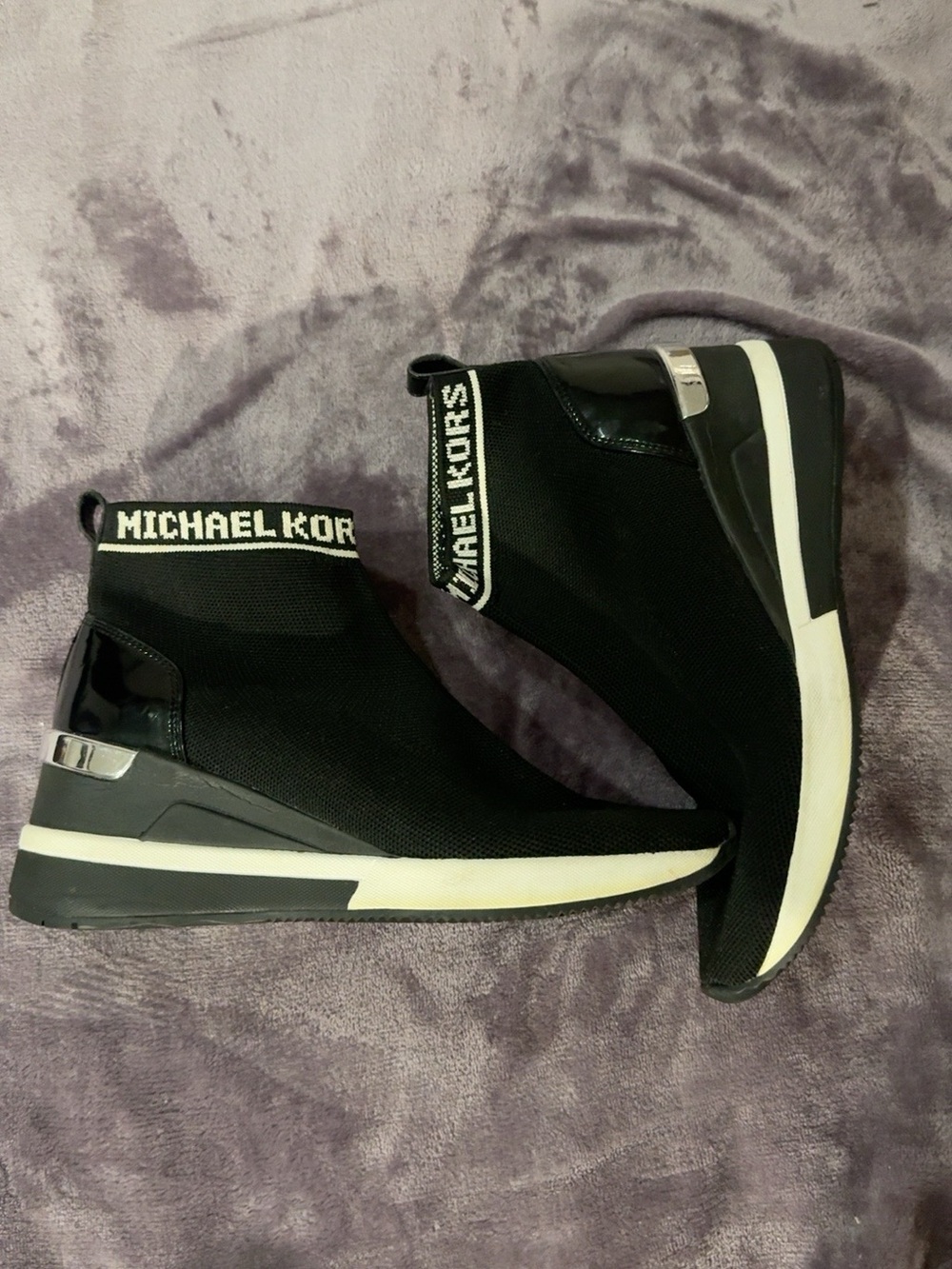 Michael Kors Skyler Black Knit Sock Wedge Sneakers Size 7